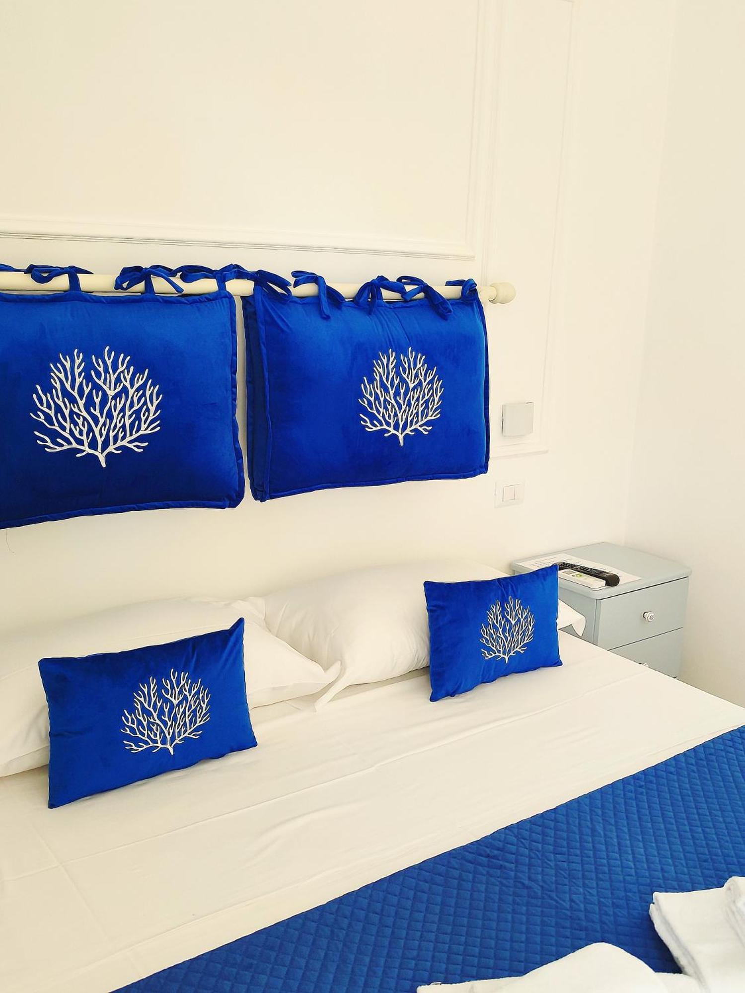 Villa Antonietta Ischia Luaran gambar